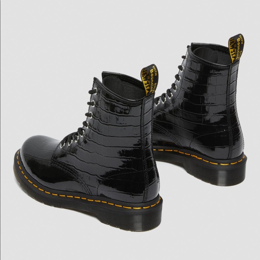 DR. MARTENS 1460 W Black Patent Lamper Croc Emboss Boots - Picture 9 of 16